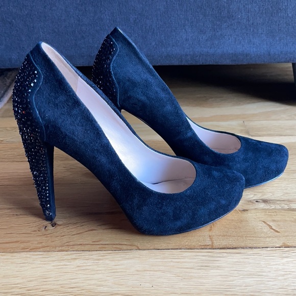 Nine West Coldfeet Black Suede Jeweled Pumps - Picture 4 of 9